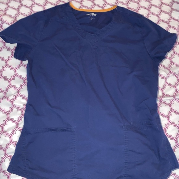 Navy work scrubs - Picture 2 of 7